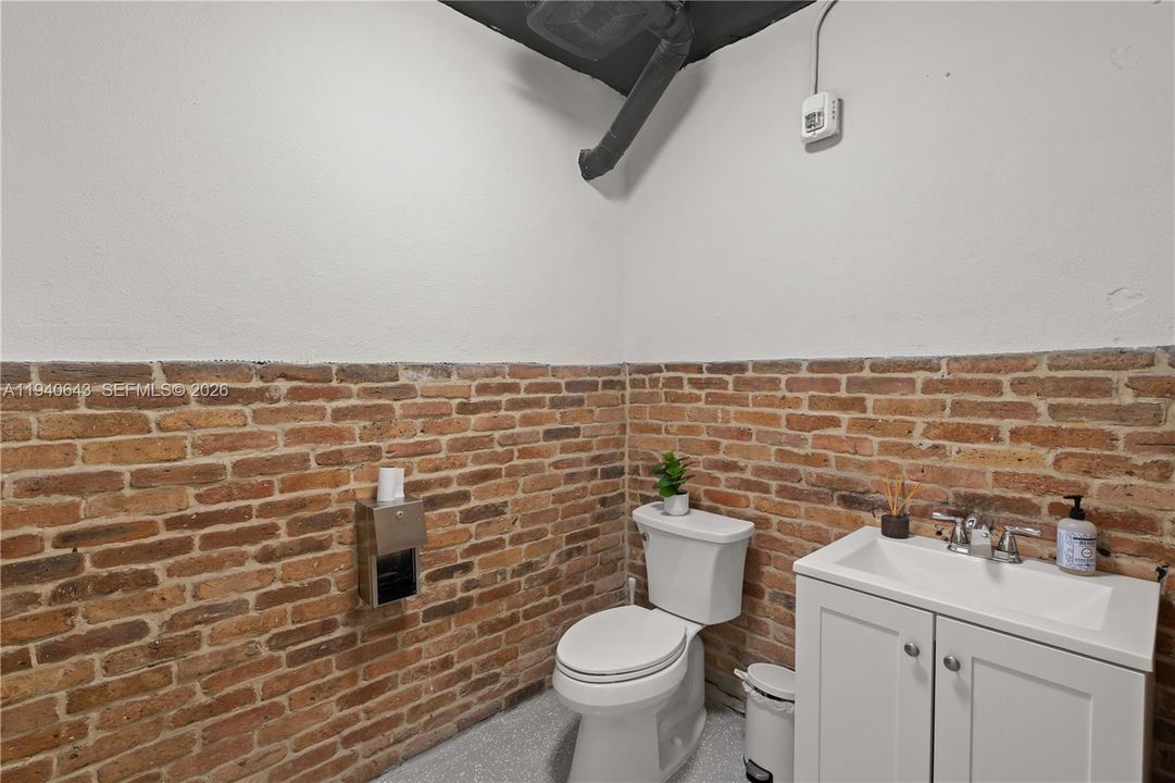 出租: $50 (0 贝兹, 0 浴室, 0 平方英尺)