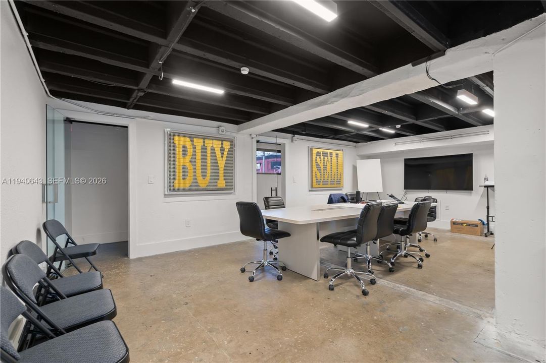 出租: $50 (0 贝兹, 0 浴室, 0 平方英尺)