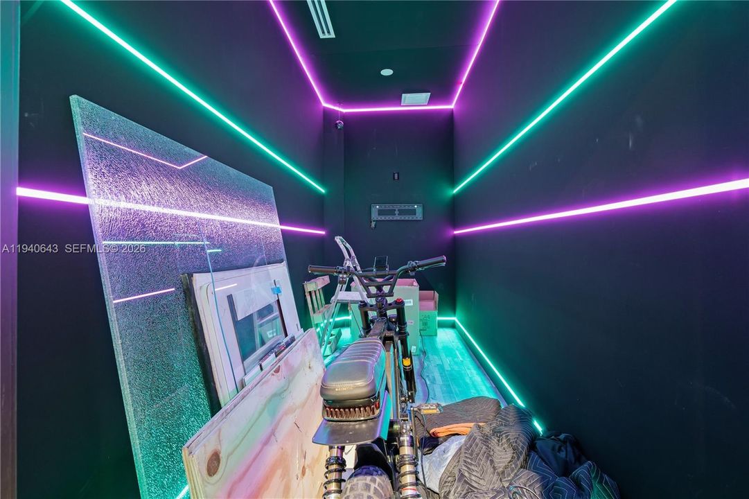 出租: $50 (0 贝兹, 0 浴室, 0 平方英尺)