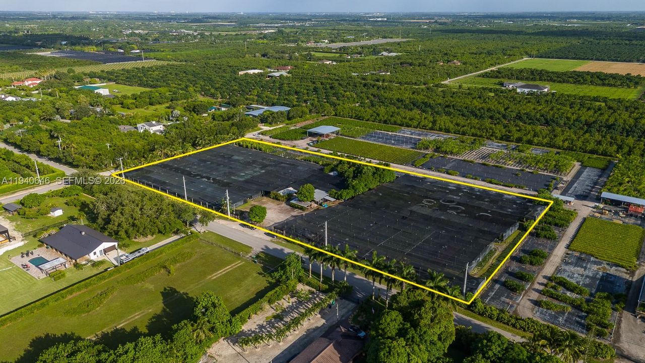 待售: $1,200,000 (5.00 acres)