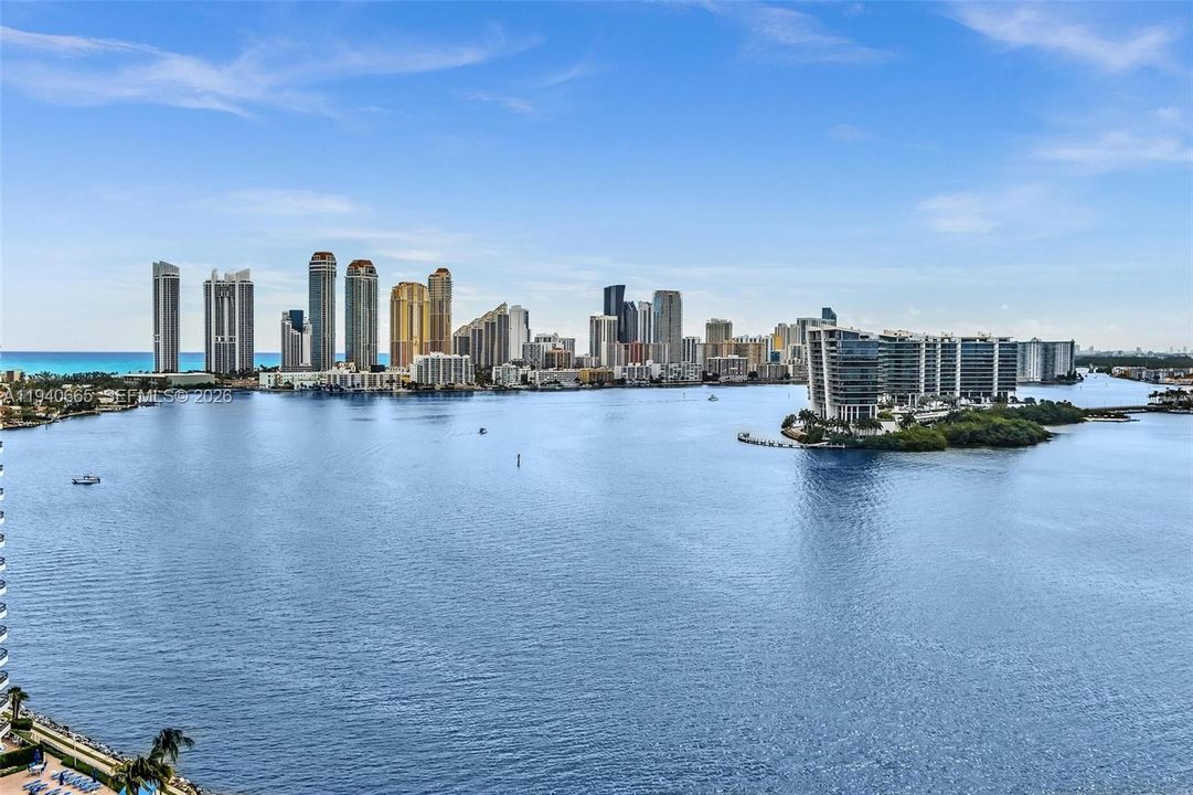 На продажу: $474,900 (2 спален, 2 ванн, 1181 Квадратных фут)