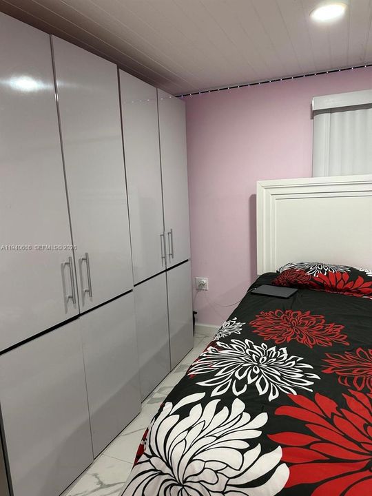 На продажу: $480,000 (2 спален, 2 ванн, 1050 Квадратных фут)