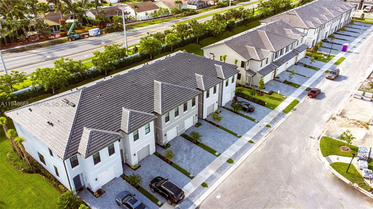 На продажу: $619,000 (3 спален, 2 ванн, 1754 Квадратных фут)