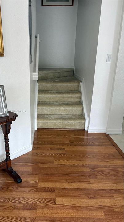 For Sale: $440,000 (3 beds, 2 baths, 1385 Square Feet)