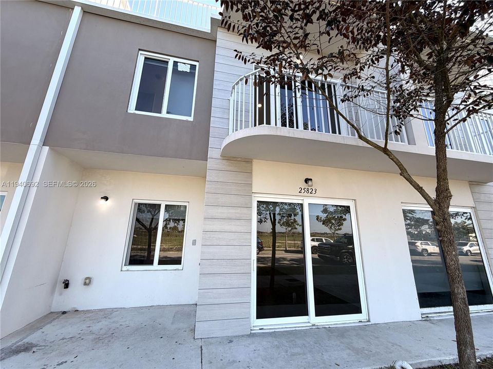 В аренду: $2,650 (4 спален, 3 ванн, 1398 Квадратных фут)