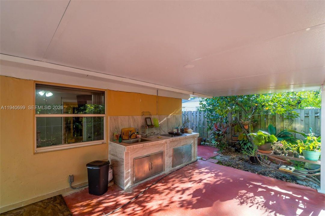 待售: $499,000 (3 贝兹, 2 浴室, 1080 平方英尺)