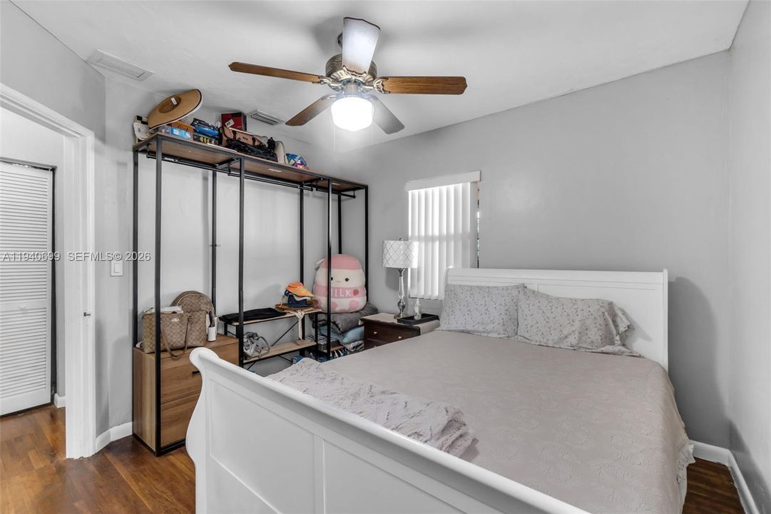 待售: $499,000 (3 贝兹, 2 浴室, 1080 平方英尺)