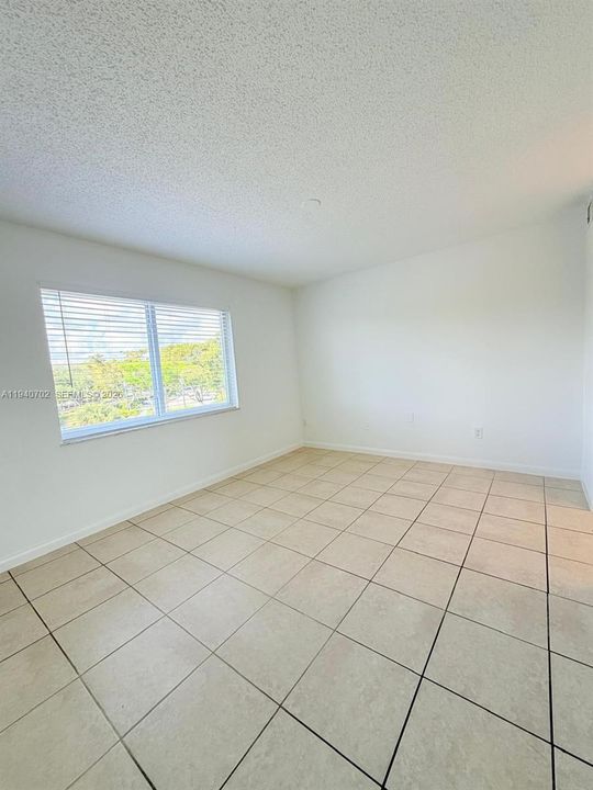 Недавно арендовано: $1,995 (2 спален, 1 ванн, 804 Квадратных фут)