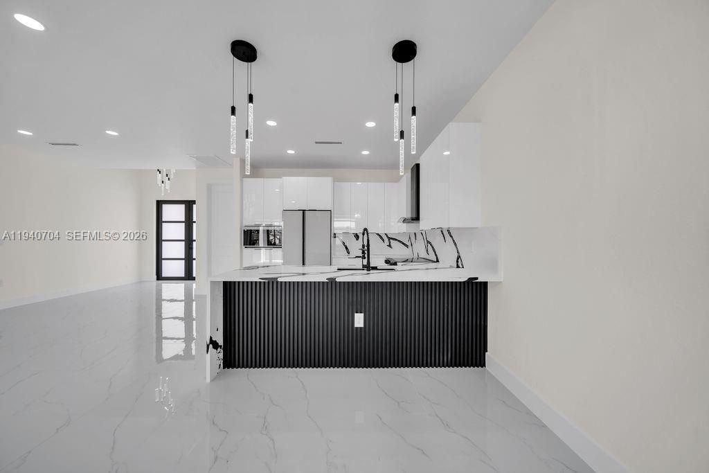 待售: $349,900 (3 贝兹, 2 浴室, 1536 平方英尺)