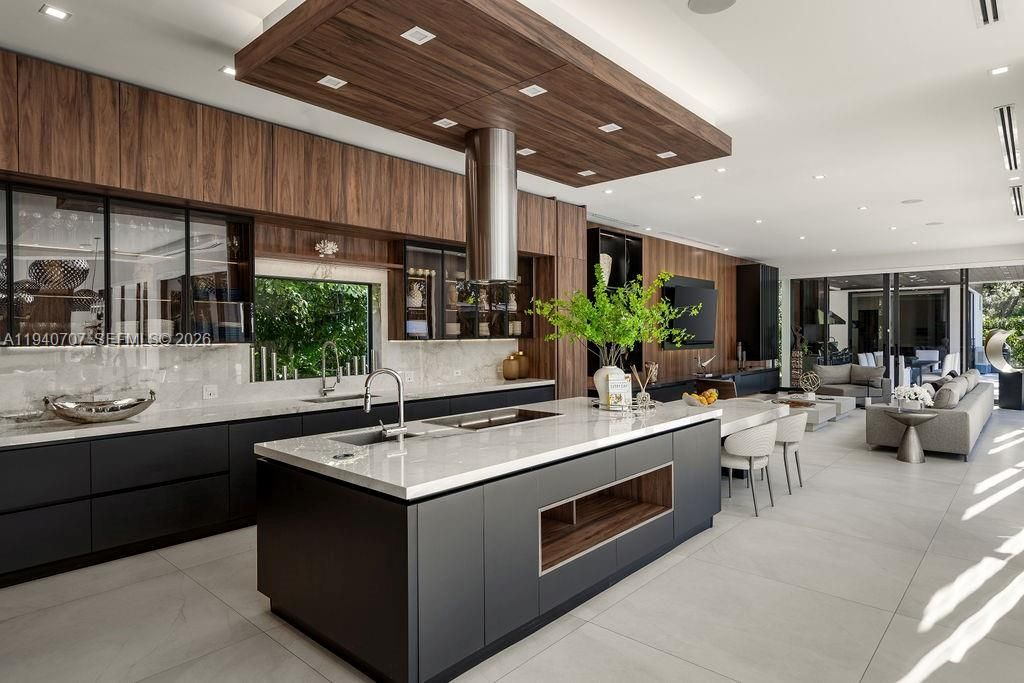 На продажу: $8,499,000 (8 спален, 7 ванн, 0 Квадратных фут)