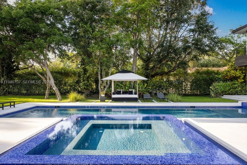 На продажу: $8,499,000 (8 спален, 7 ванн, 0 Квадратных фут)