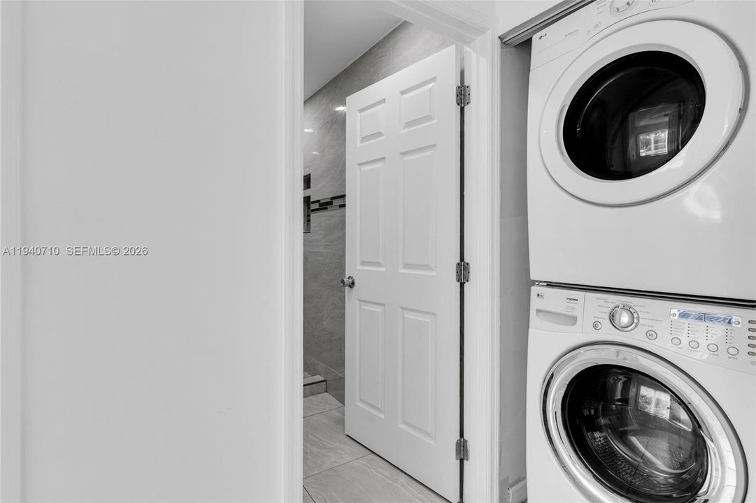 En Venta: $595,000 (3 camas, 2 baños, 1467 Pies cuadrados)