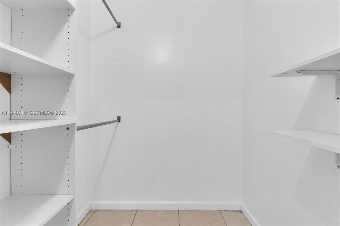 En Venta: $595,000 (3 camas, 2 baños, 1467 Pies cuadrados)