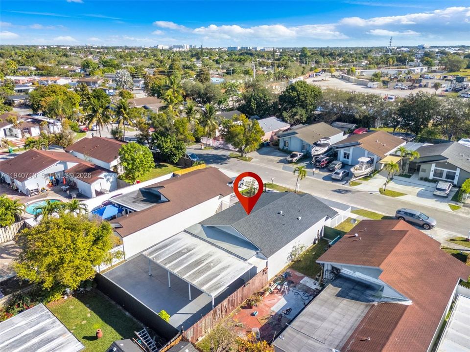 En Venta: $595,000 (3 camas, 2 baños, 1467 Pies cuadrados)