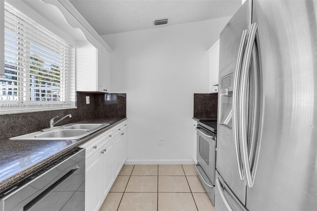 En Venta: $595,000 (3 camas, 2 baños, 1467 Pies cuadrados)