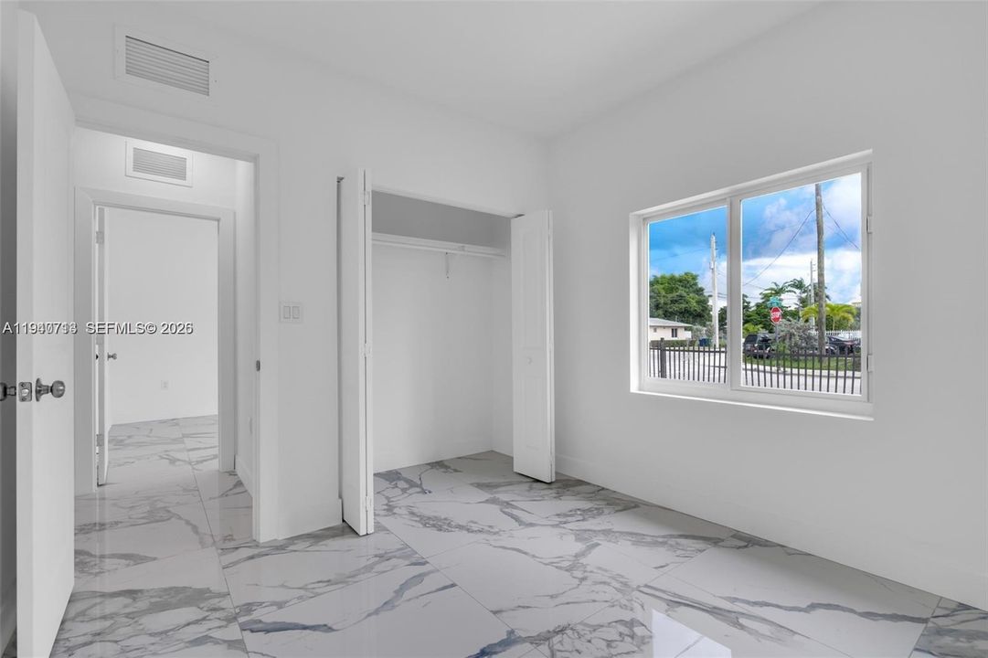 En Renta: $3,500 (4 camas, 2 baños, 1644 Pies cuadrados)