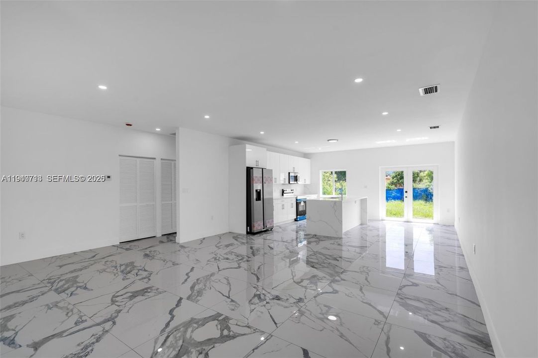 En Renta: $3,500 (4 camas, 2 baños, 1644 Pies cuadrados)