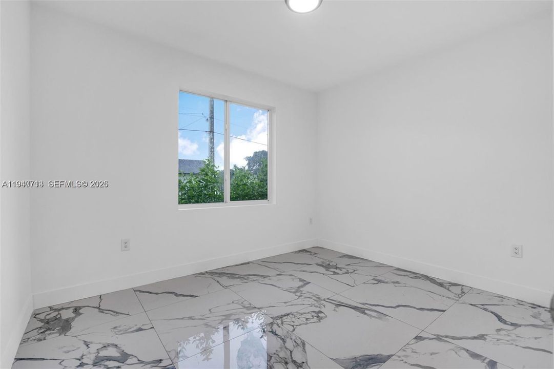 En Renta: $3,500 (4 camas, 2 baños, 1644 Pies cuadrados)