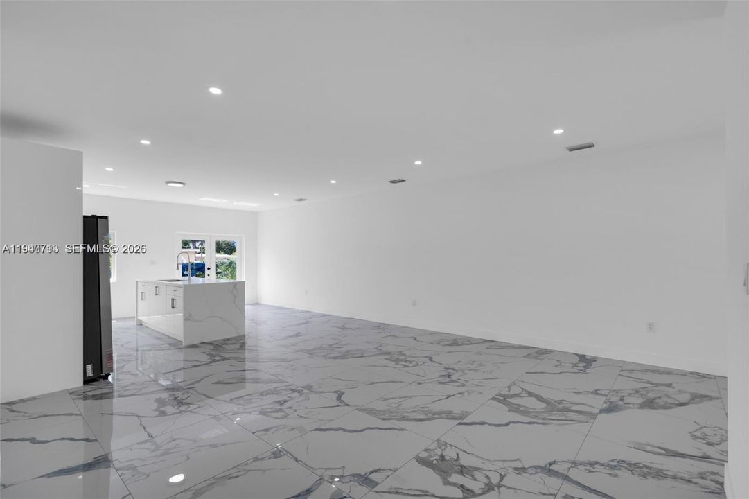 En Renta: $3,500 (4 camas, 2 baños, 1644 Pies cuadrados)