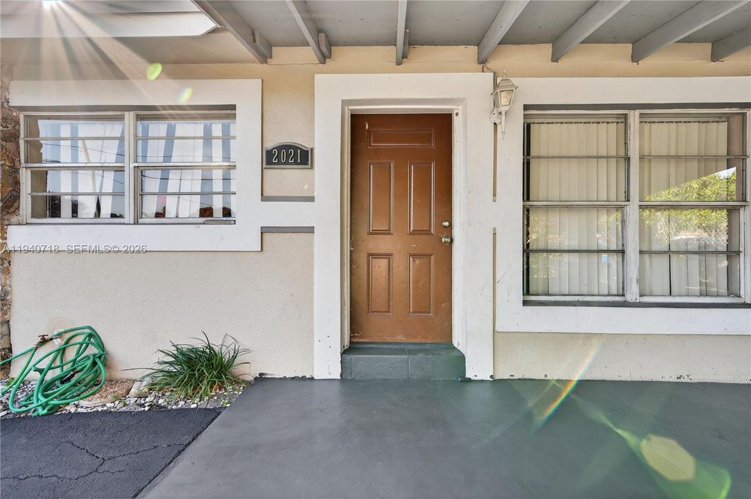 На продажу: $380,000 (3 спален, 1 ванн, 1092 Квадратных фут)