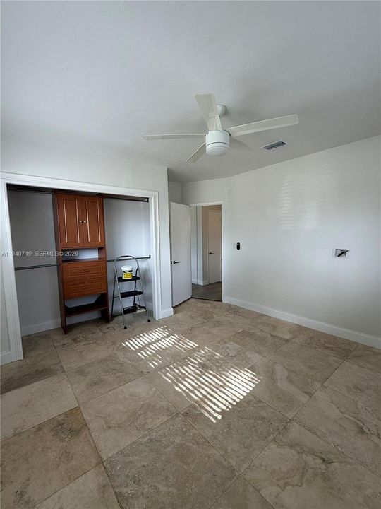 В аренду: $2,950 (3 спален, 1 ванн, 1094 Квадратных фут)