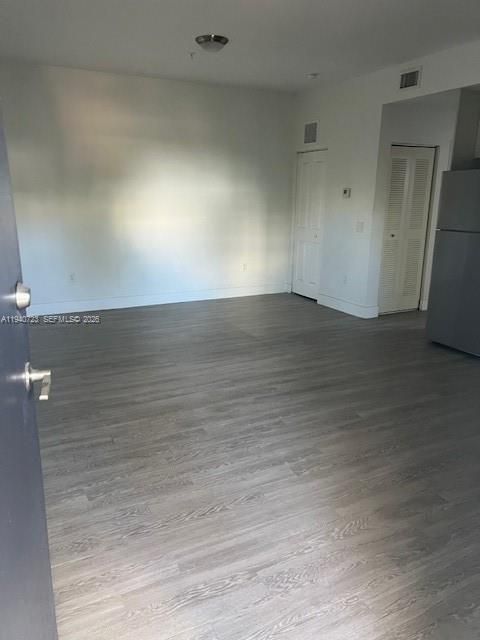 For Rent: $1,900 (1 beds, 1 baths, 750 Square Feet)