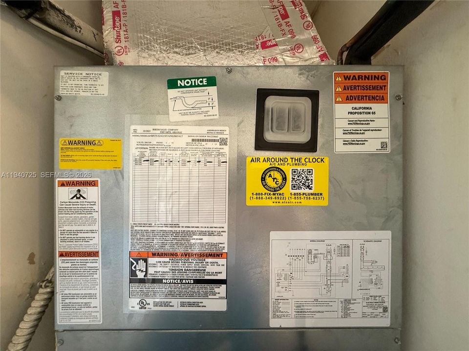 待售: $135,000 (1 贝兹, 1 浴室, 850 平方英尺)