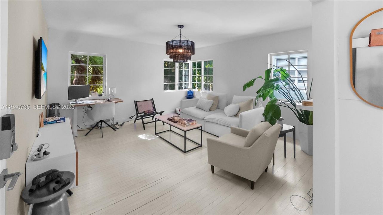 На продажу: $398,000 (1 спален, 1 ванн, 672 Квадратных фут)