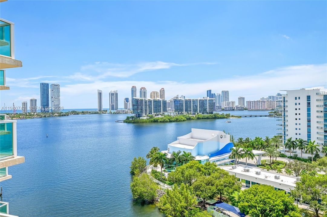 待售: $745,000 (3 贝兹, 2 浴室, 1824 平方英尺)