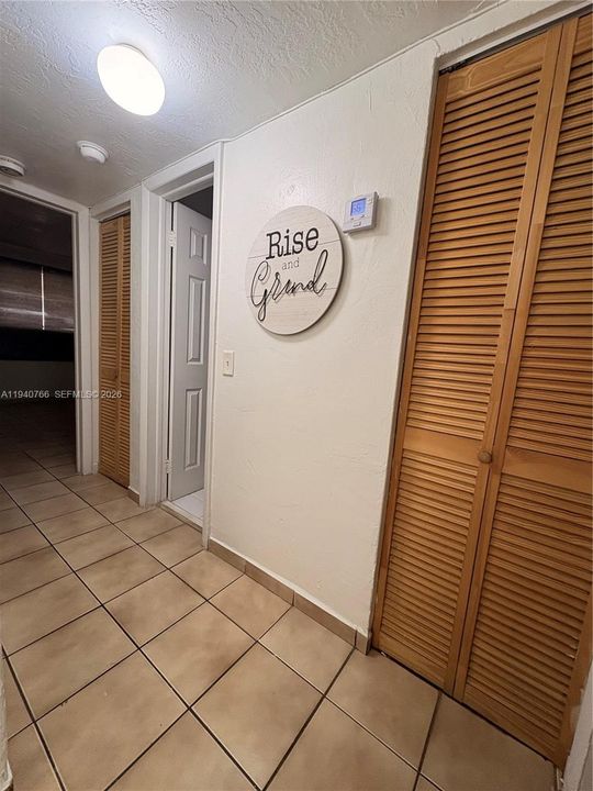 Недавно арендовано: $1,950 (2 спален, 1 ванн, 798 Квадратных фут)