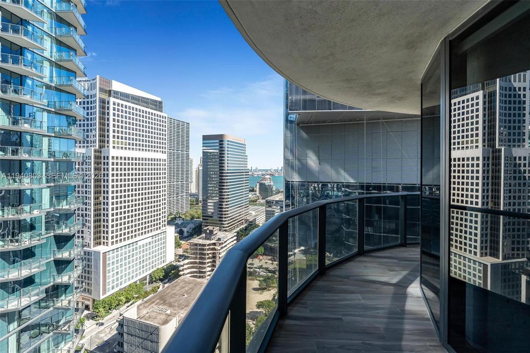 待售: $1,049,000 (2 贝兹, 2 浴室, 1152 平方英尺)