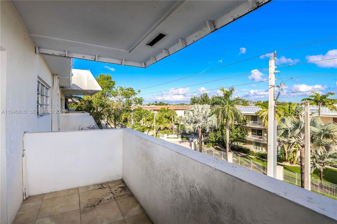 En Renta: $1,500 (1 camas, 1 baños, 700 Pies cuadrados)