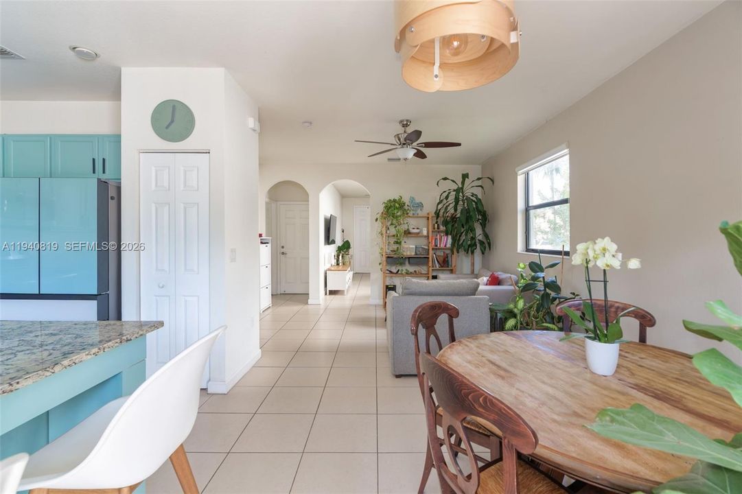 For Rent: $4,300 (4 beds, 2 baths, 1793 Square Feet)