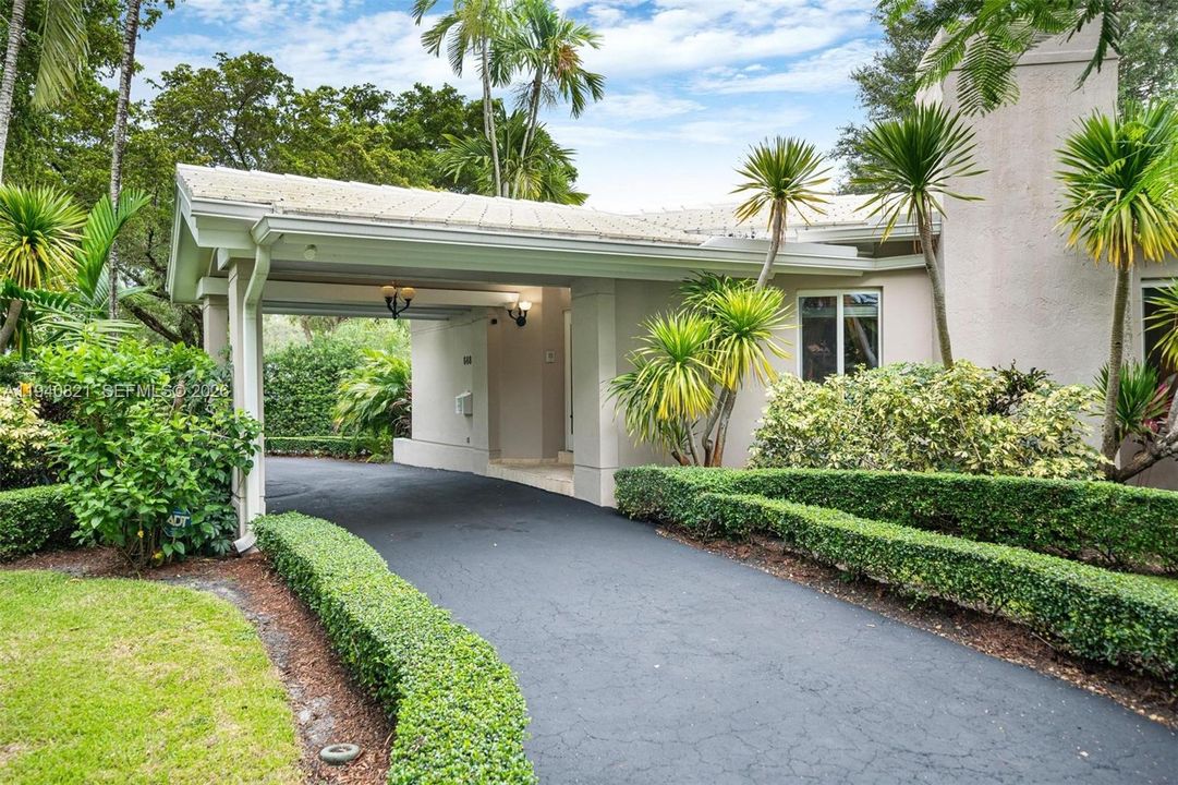 En Renta: $8,000 (3 camas, 2 baños, 1865 Pies cuadrados)