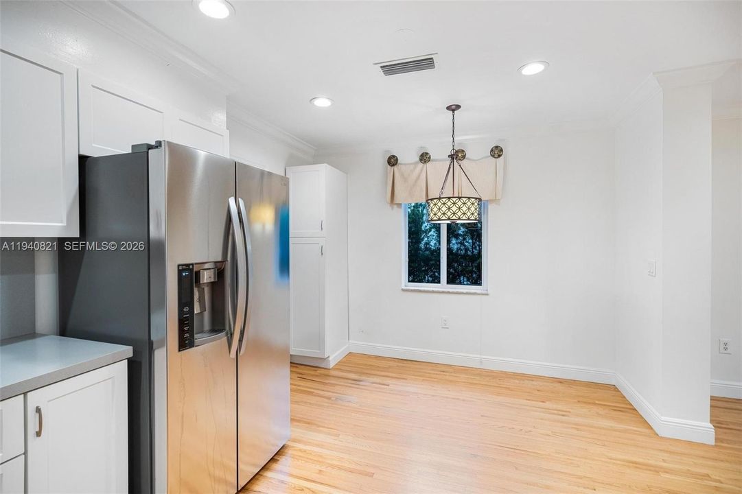 En Renta: $8,000 (3 camas, 2 baños, 1865 Pies cuadrados)