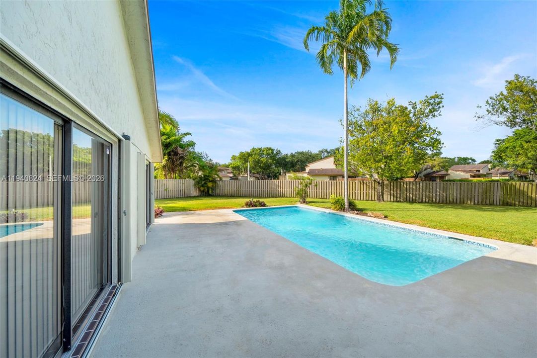 For Rent: $6,000 (4 beds, 3 baths, 2414 Square Feet)