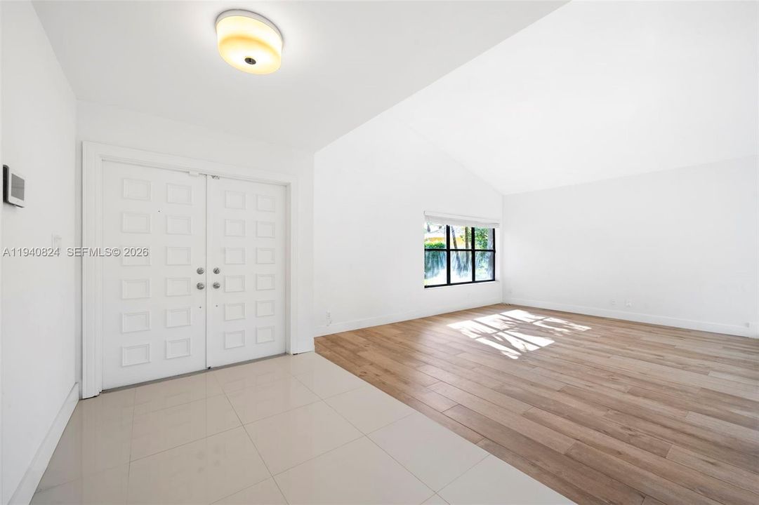 For Rent: $6,000 (4 beds, 3 baths, 2414 Square Feet)