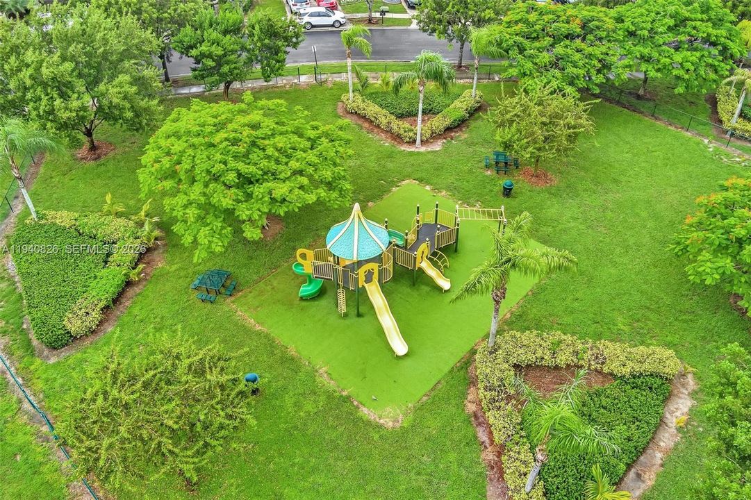 For Sale: $557,900 (4 beds, 2 baths, 2058 Square Feet)