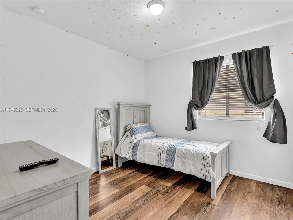 For Sale: $557,900 (4 beds, 2 baths, 2058 Square Feet)