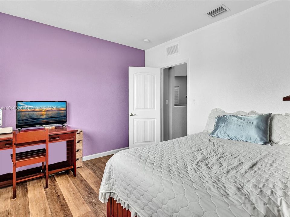 For Sale: $557,900 (4 beds, 2 baths, 2058 Square Feet)