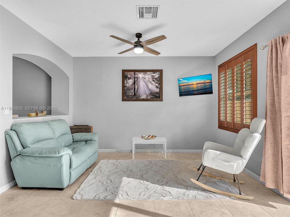 For Sale: $557,900 (4 beds, 2 baths, 2058 Square Feet)