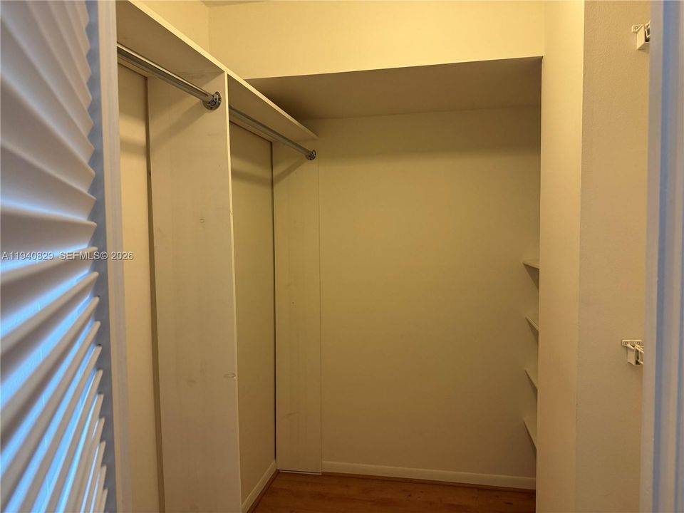 En Venta: $299,000 (1 camas, 1 baños, 950 Pies cuadrados)