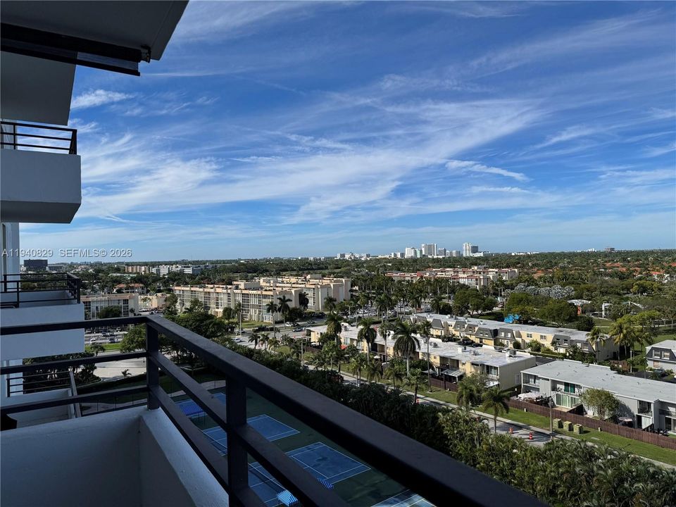 En Venta: $299,000 (1 camas, 1 baños, 950 Pies cuadrados)