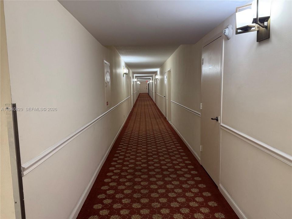 En Venta: $299,000 (1 camas, 1 baños, 950 Pies cuadrados)