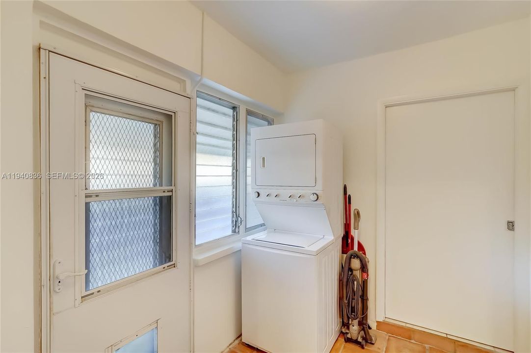 En Renta: $3,000 (2 camas, 2 baños, 2367 Pies cuadrados)