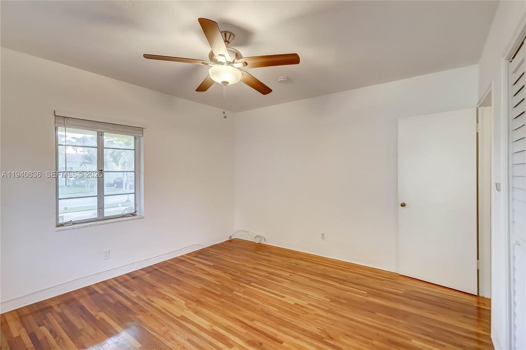 En Renta: $3,000 (2 camas, 2 baños, 2367 Pies cuadrados)