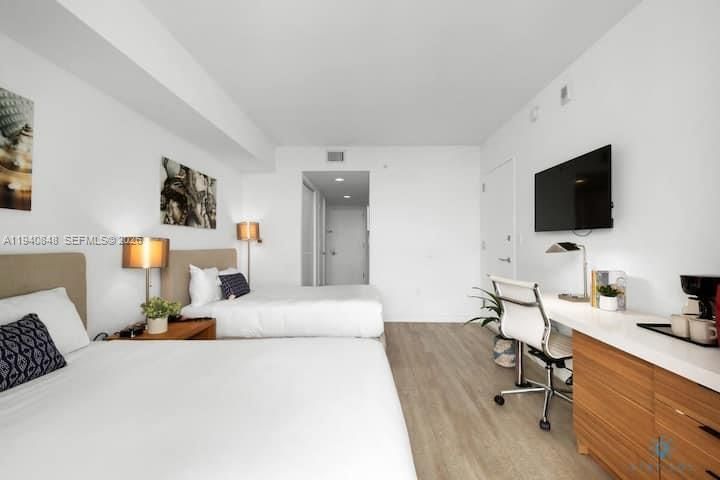 На продажу: $495,000 (2 спален, 2 ванн, 1028 Квадратных фут)