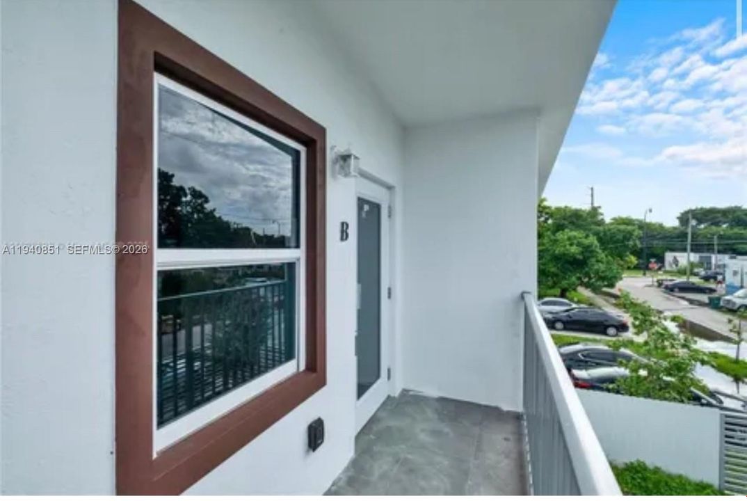 For Rent: $3,200 (3 beds, 2 baths, 2028 Square Feet)