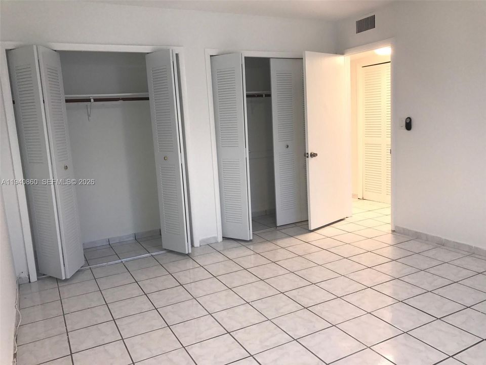 出租: $1,650 (1 贝兹, 1 浴室, 650 平方英尺)