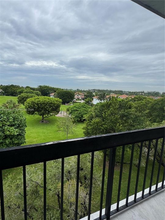 В аренду: $2,500 (2 спален, 2 ванн, 0 Квадратных фут)